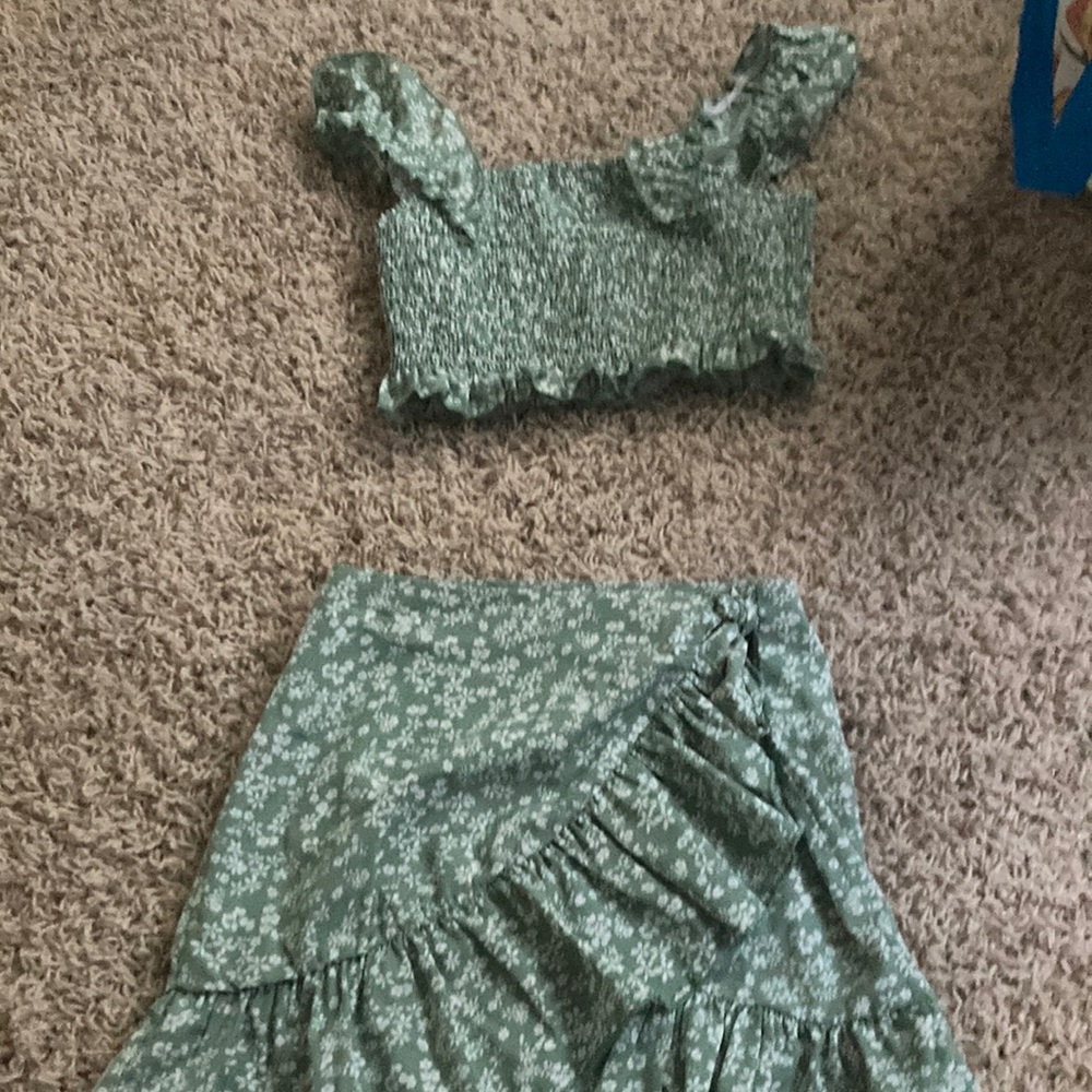 Nice floral Green set